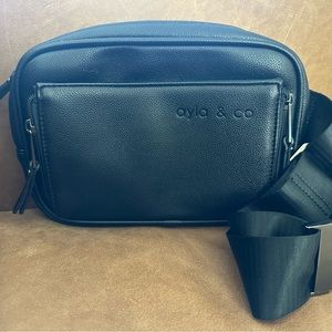 Ayla Fanny Pack Black Vegan